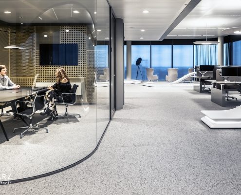 CORA Projects - HI-MACS Gethermovormde Onderdelen - Casper Schwarz Aalberts WTC Utrecht Office 1