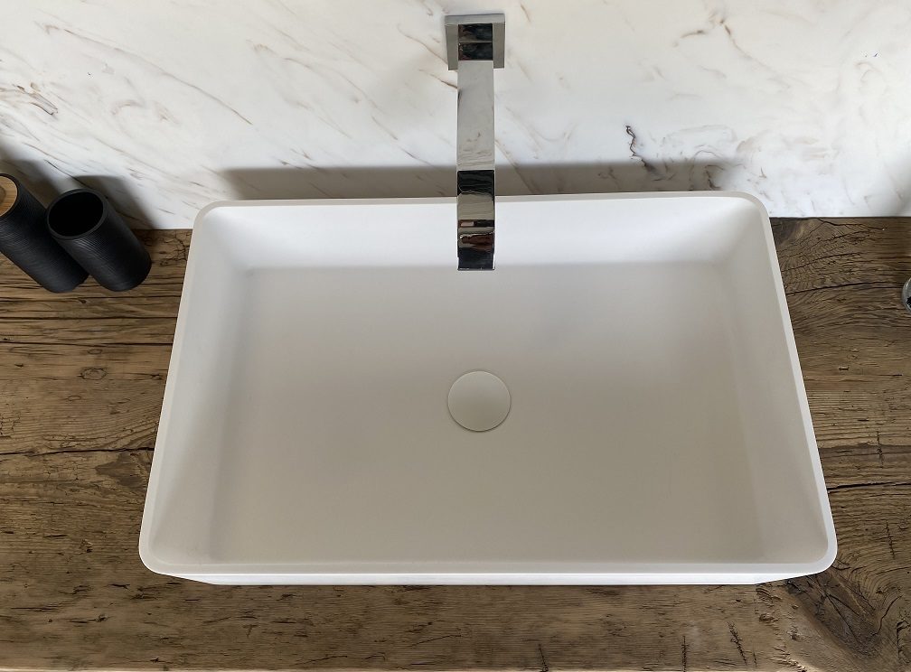 CORA - Solid Surface Opzetkom - Defiant Rectangle Top