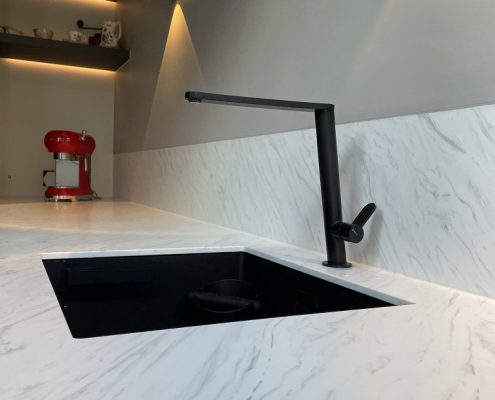CORA Worktops - Solid Surface werkblad CORA Carrara - ism Kitchen Solutions 2